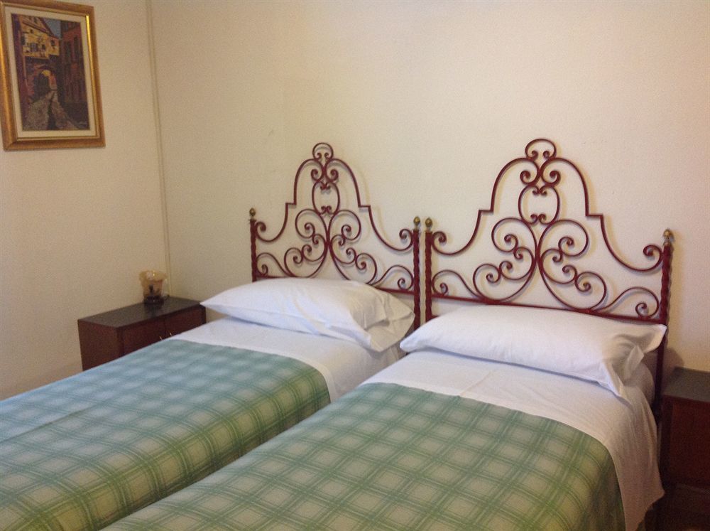 Riva Reno Guesthouse Bolonia Exterior foto